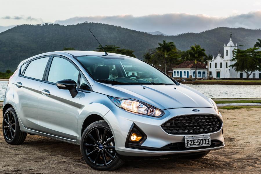  Ford Fiesta Style 2017 года  (LA) (фото 6 из 21)